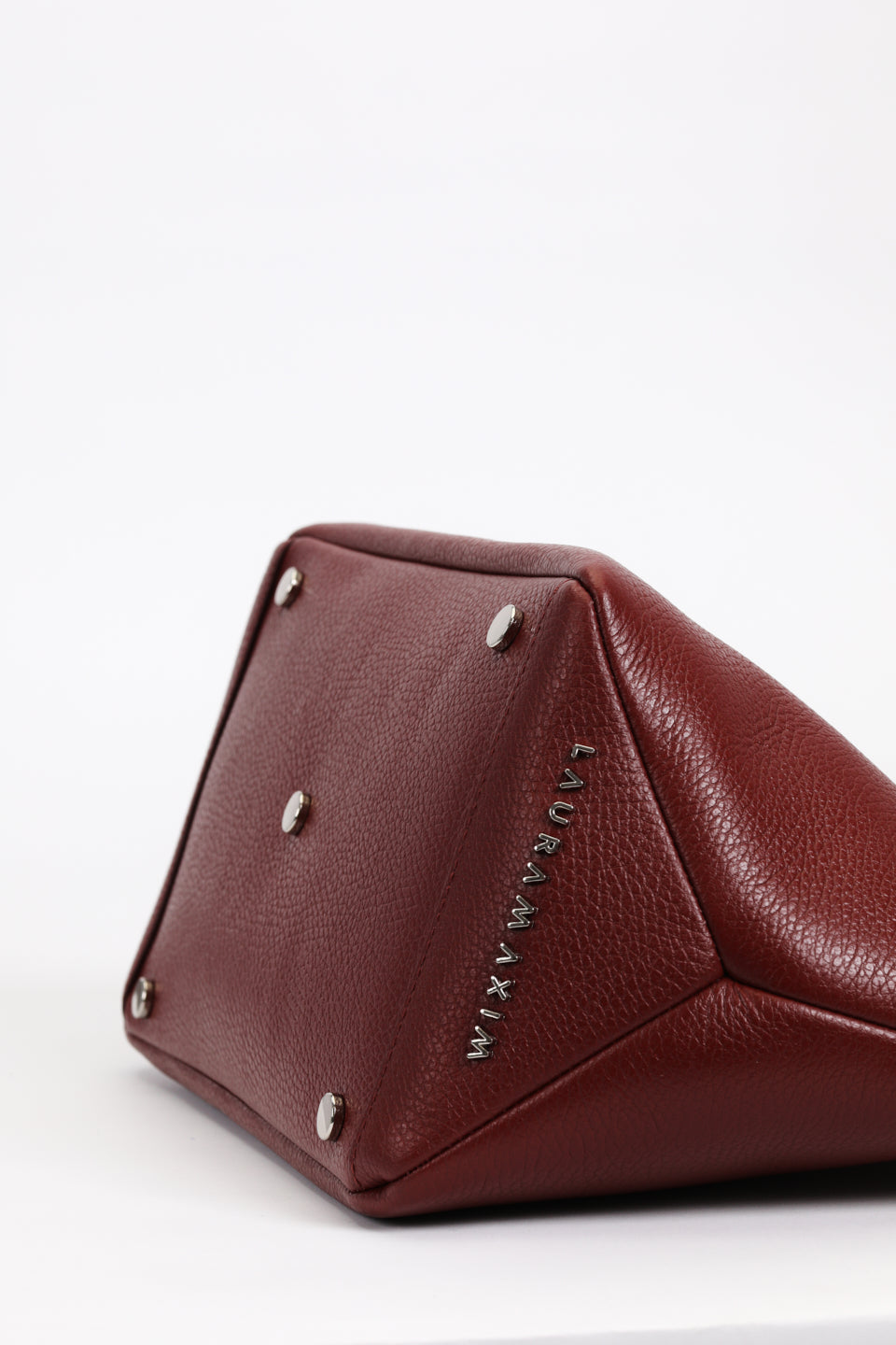 Victoria Medium Ruby Wine