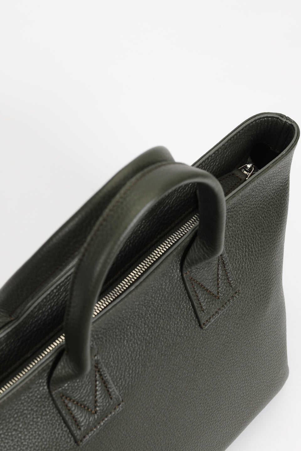 Victoria Medium Obsidian Green Vitelloni