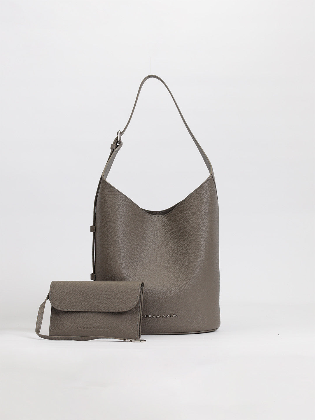 Lotus Maxi Warm Grey