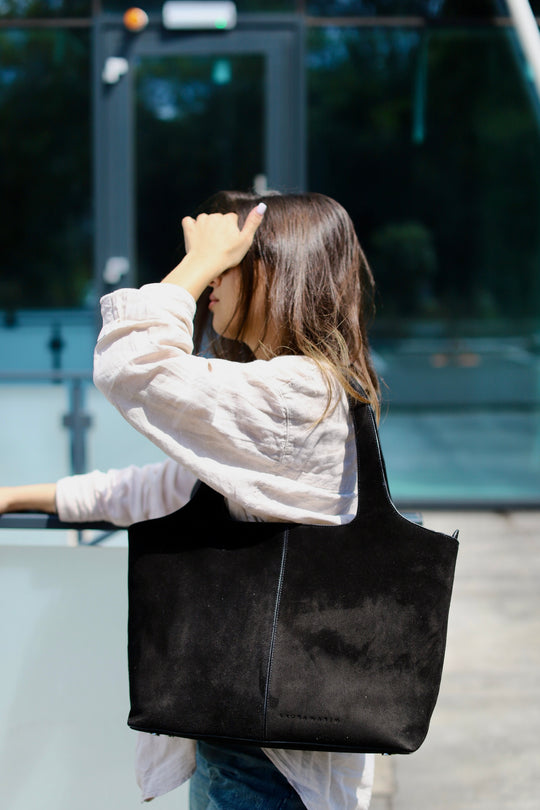 PRECOMANDA Friday Black Velur